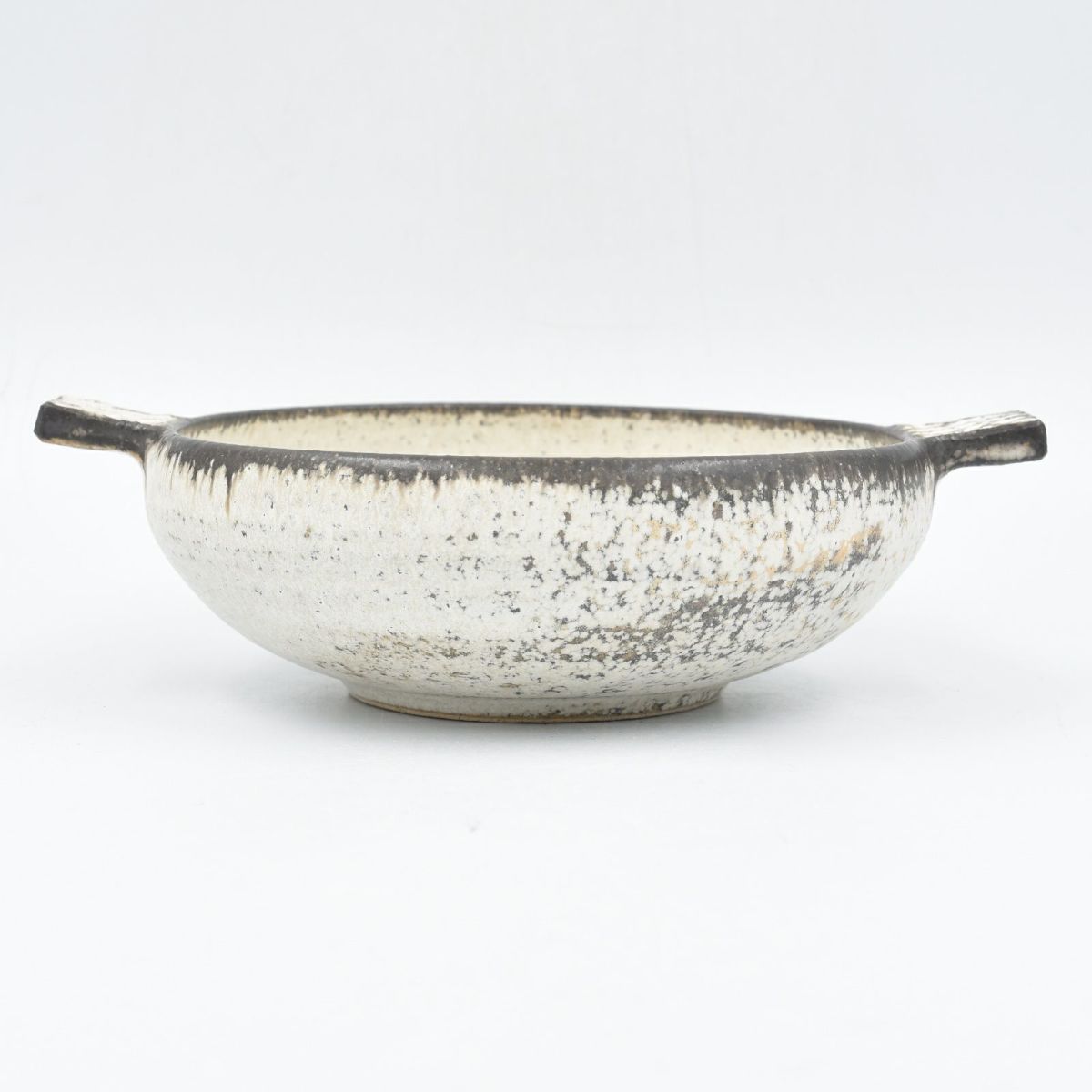 遺品整理◼️蔵からかなり古い超特大な星4つの謎のお皿が出てきた！ 遺品整理◼️蔵からかなり古い超特大な星4つの謎のお皿が出てきた